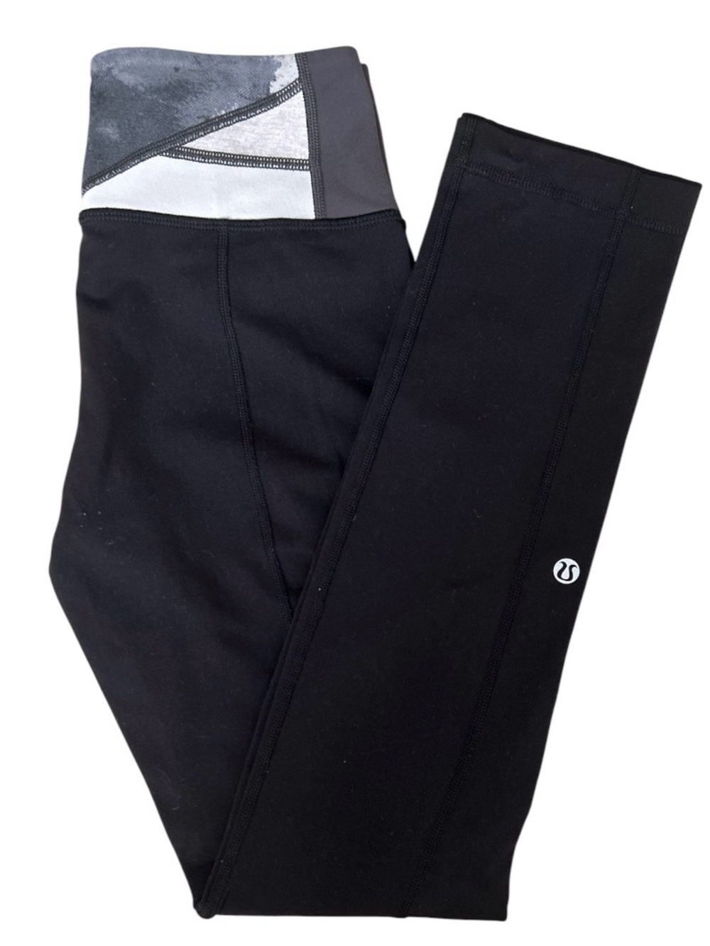 Lululemon Black Leggings Size 2 Inseam 26”